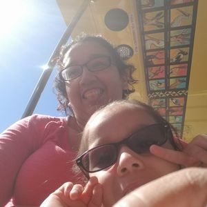 Meet your Posher, Sandra